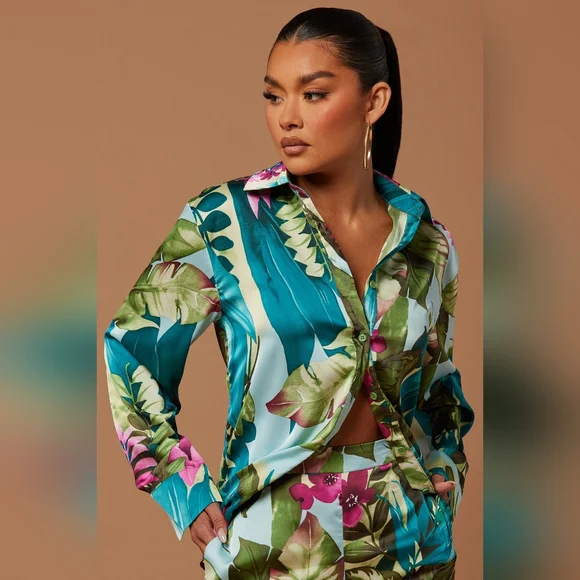 Fashion Nova Pant Set - Picture 2 of 9